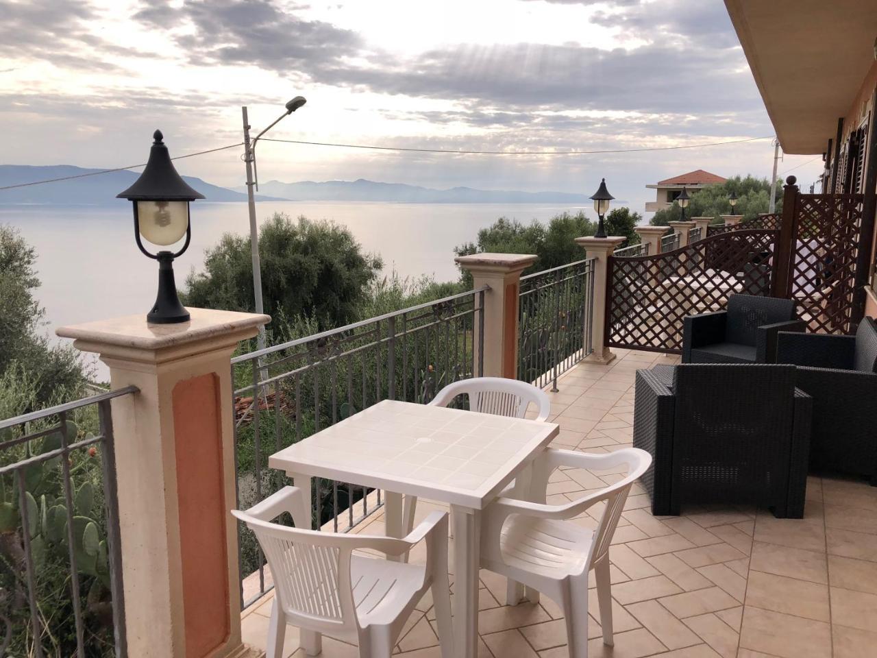 La Marinella Palmi Exterior foto